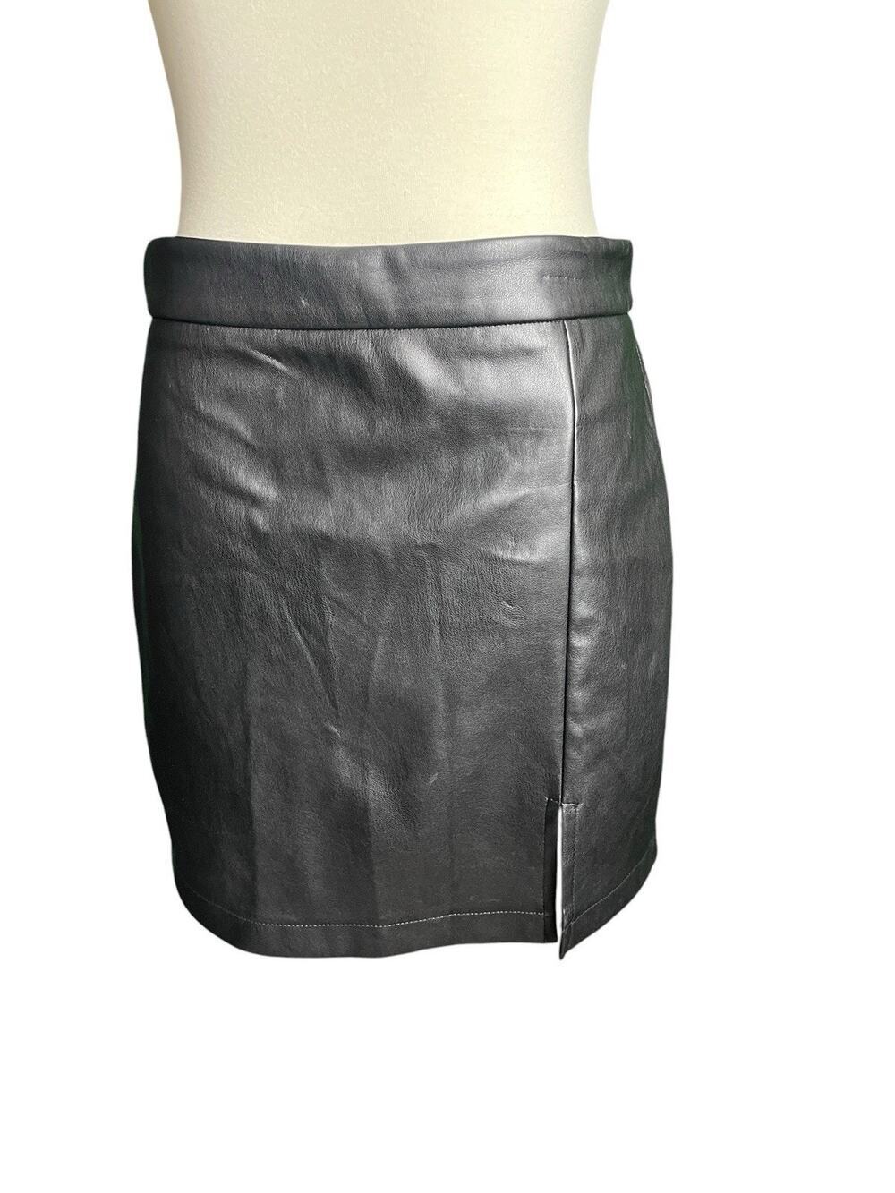 Shinestar Faux Leather Mini Skirt Women's Medium Black Front Slit Vegan